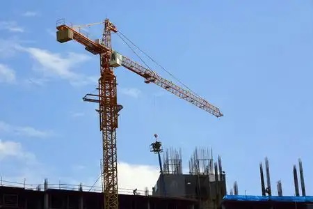 南京塔式起重机安装许可证办理全攻略，鼎尔起重机助你高效通关